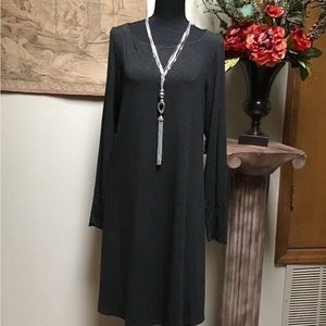 EILEEN FISHER CHARCOAL GRAY DRESS IN A SIZE LARGE, scoop neckline, long sleeve
